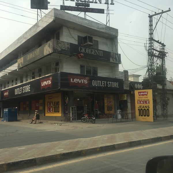 LEVI'S® Factory Outlet - لاہور, Punjab