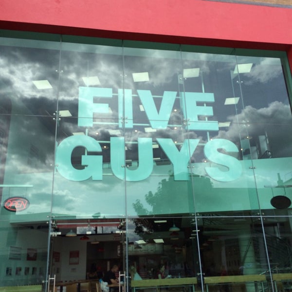 Photo taken at Five Guys by Hamed M. on 6/11/2014