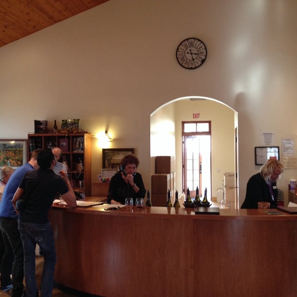 Foto tirada no(a) Foley Estates Vineyard &amp; Winery por Pete M. em 11/26/2013