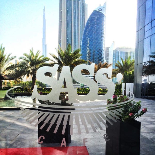 Foto diambil di Sass Café Dubai oleh Khalifa A. pada 4/29/2017