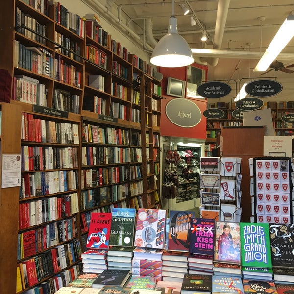 11/11/2019 tarihinde weishin t.ziyaretçi tarafından Harvard Book Store'de çekilen fotoğraf