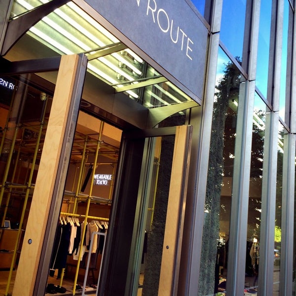 Photos At En Route Ginza Store Now Closed Clothing Store In Chuō