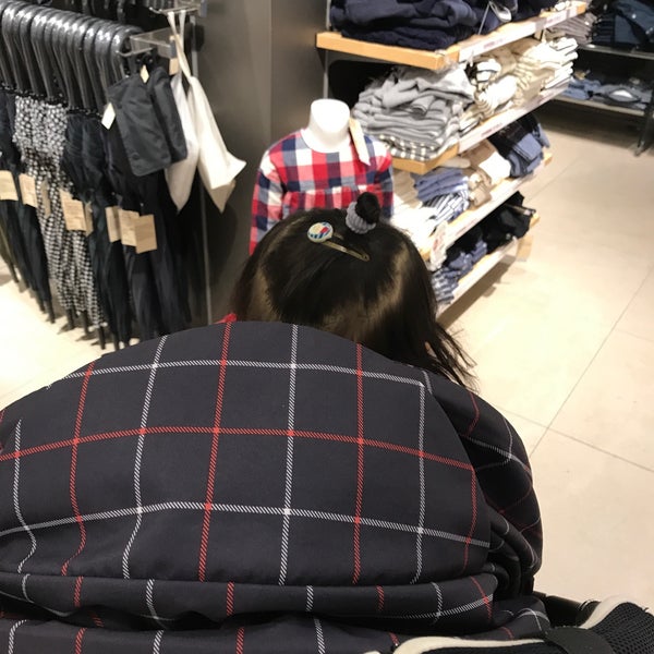 無印良品 Clothing Store