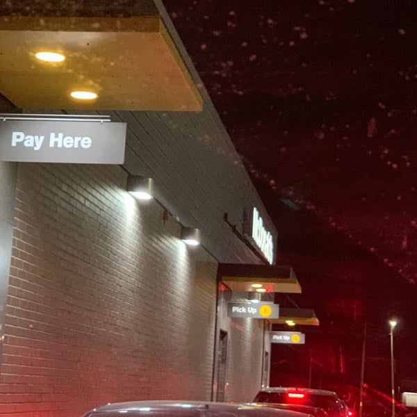 McDonald's Fast Food Restaurant in Topeka