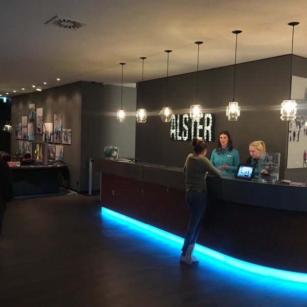 3/3/2019 tarihinde Valeriy V.ziyaretçi tarafından Motel One Hamburg-Alster'de çekilen fotoğraf