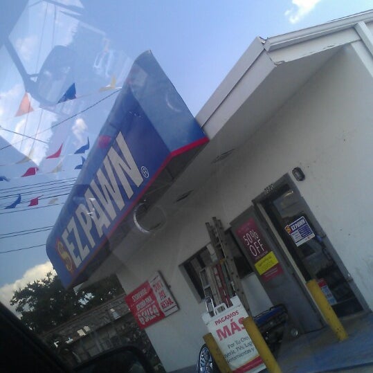 EZPAWN Pawn Shop in Northwest Side