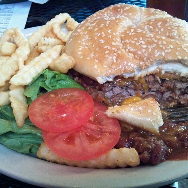 Seamus McDaniel's Pub in Saint Louis