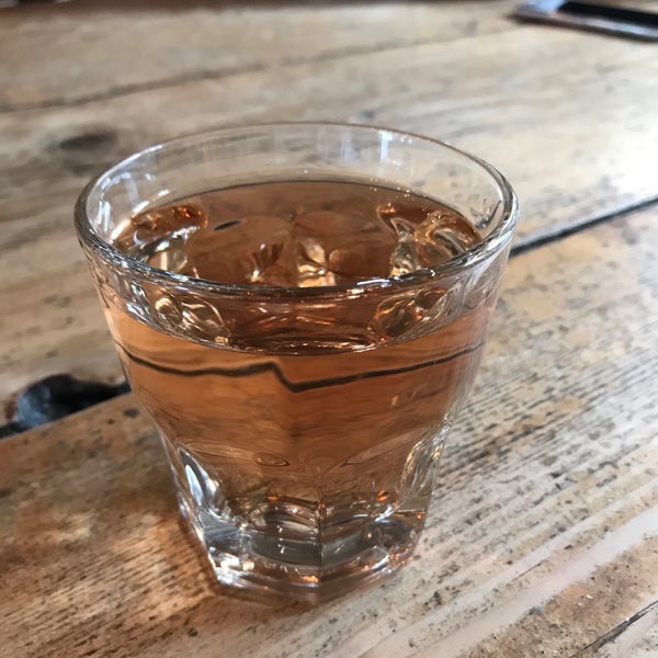 Foto diambil di Outpost Café and Bar oleh Amy W. pada 4/7/2019