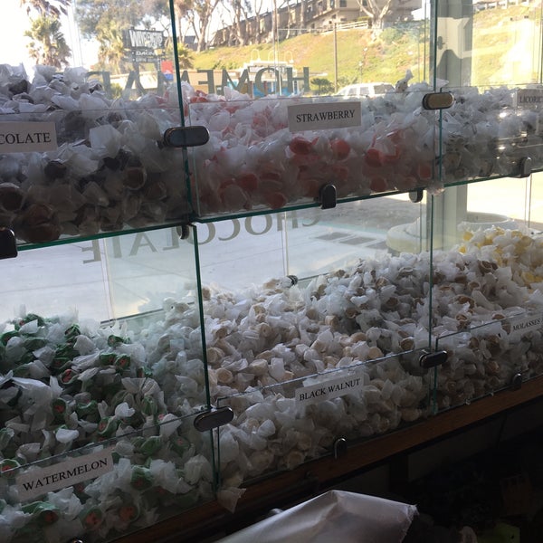 Crills Salt Water Taffy Morro Bay, CA