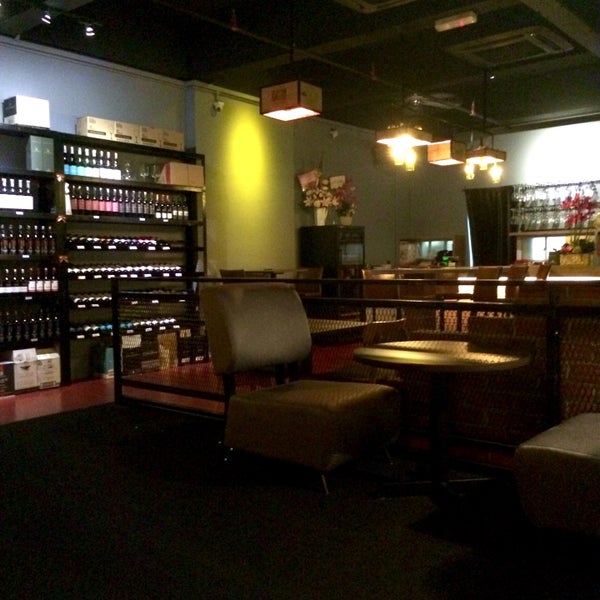 Ирландский паб орел. Вопоросе бар под. 110 бар. 110 бар. Харатс бар брянск.