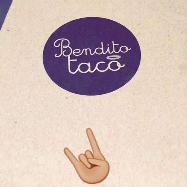 11/29/2015 tarihinde Nicolle Monteroziyaretçi tarafından bendito taco'...