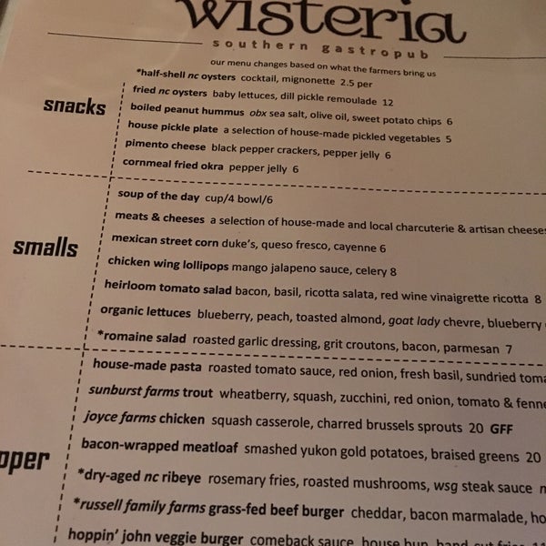 Foto tirada no(a) Wisteria Southern Gastropub por Connie B. em 9/1/2017