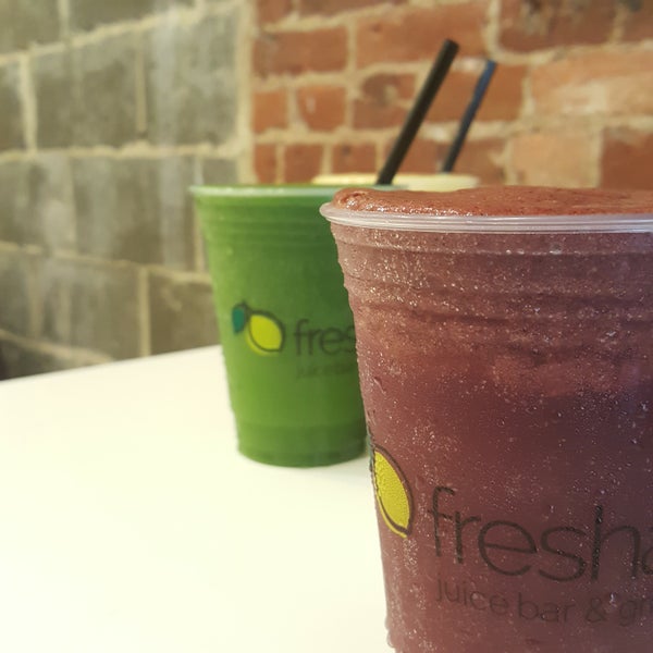 whats your favorite smoothie? #freshark #rightineverybite #juicebar # cleaneating #chefmode #healthychoices #wellness #instagood