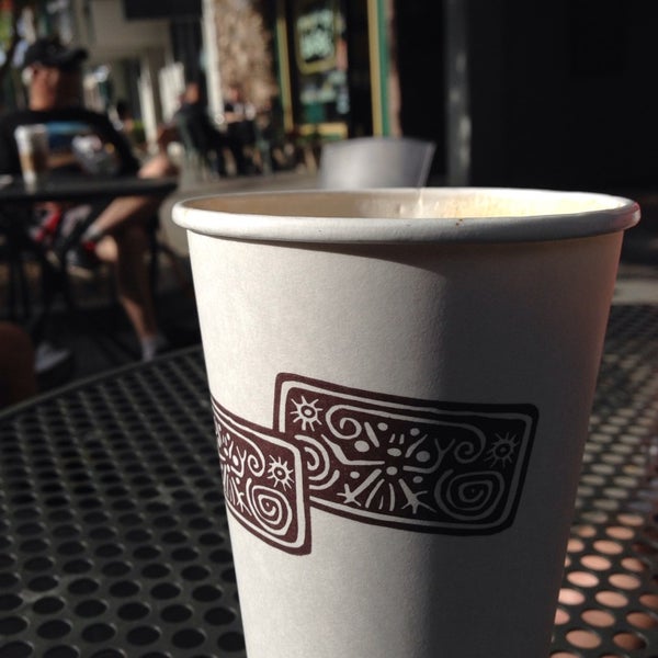 5/18/2014에 Jill L.님이 Peet&#39;s Coffee &amp; Tea에서 찍은 사진