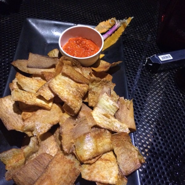 Island now renovated to warehouse.. Prices have dropped and they don't serve nachos anymore.. But try this cassava chip with spicy dip. The dip is hot and spicy.. Dance floor is open on Fri and sat.