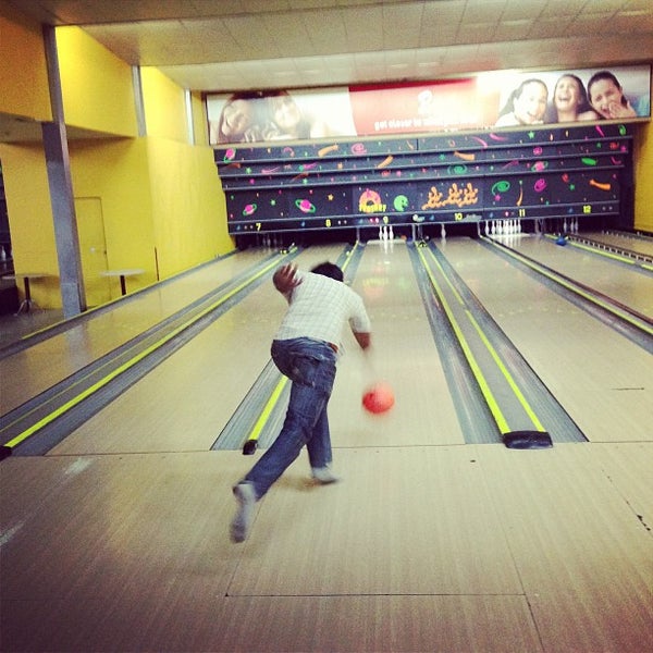 World Bowling