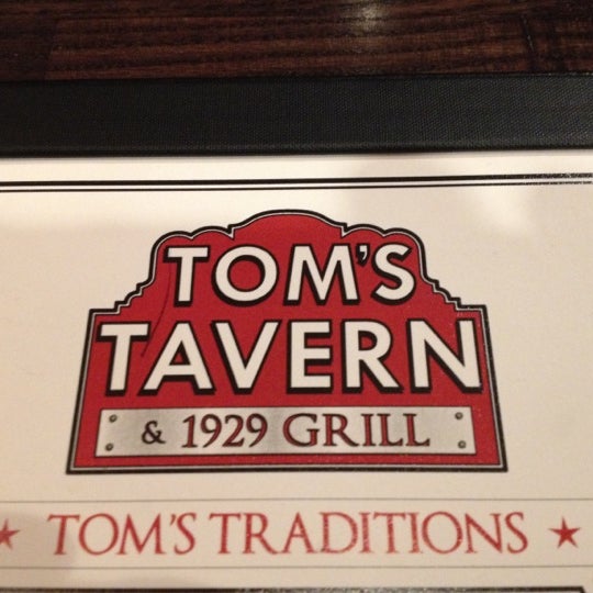 Photo taken at Tom&#39;s Tavern &amp; 1929 Grill by Dara on 9/8/2012