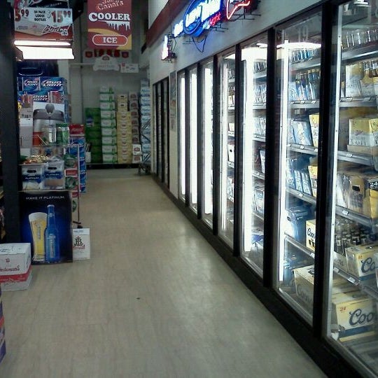 Joe Canal's Liquor Store in Rio Grande