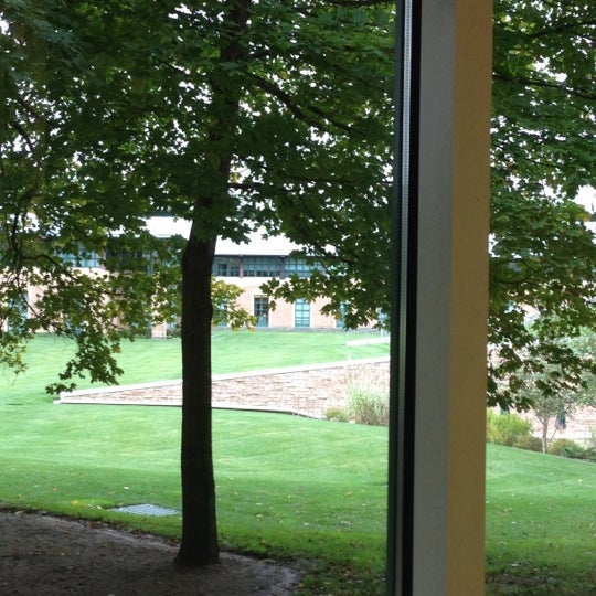 BD Becton Building Franklin Lakes, NJ