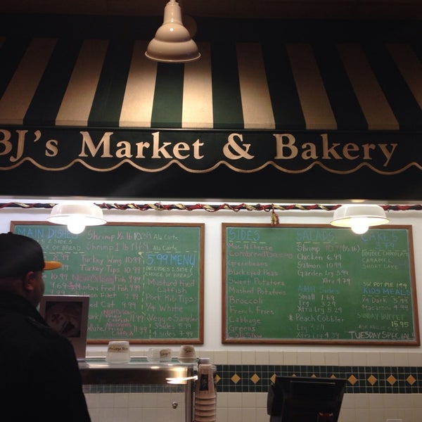 11/15/2013에 Blah B.님이 BJ&#39;s Market &amp; Bakery에서 찍은 사진