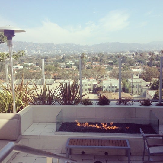 Foto tomada en The Hotel Wilshire  por Sarah S. el 8/18/2013