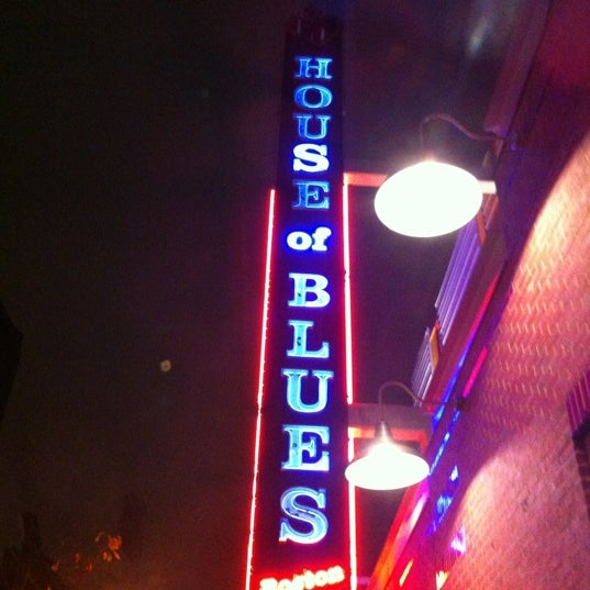 House Of Blues Music Venue In Fenway Kenmore Audubon Circle house-of-blues-music-venue-in-fenway-kenmore-audubon-circle