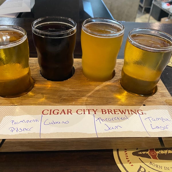 7/10/2023 tarihinde Tyler S.ziyaretçi tarafından Cigar City Brewing'de çekilen fotoğraf