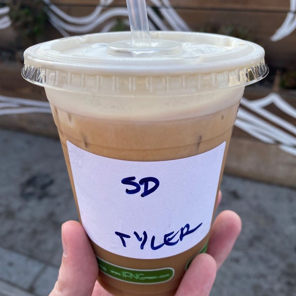 9/6/2021에 Tyler S.님이 Dogtown Coffee에서 찍은 사진