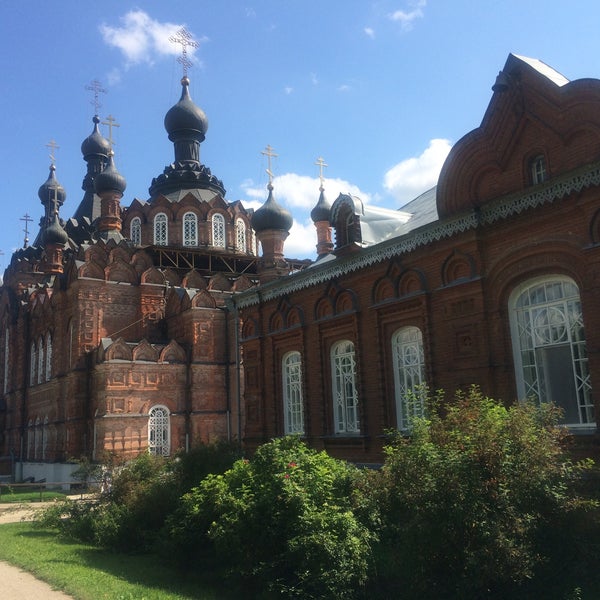 Шамордино в отражении