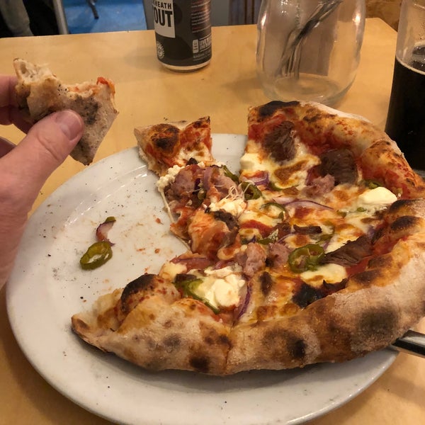 Otto pizza.