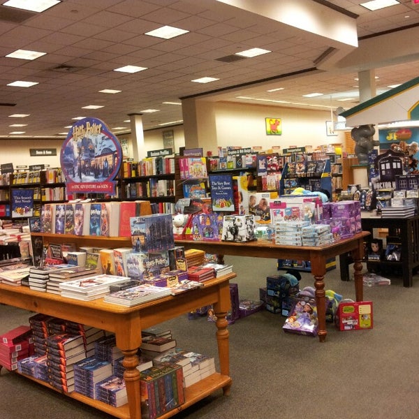 Barnes & Noble Bookstore in Florence