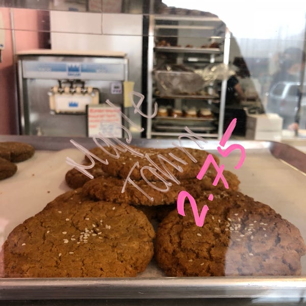 Bunner's Bake Shop Kensington Market 13 tips from 257