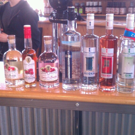Photos At Door County Distillery Distillery In Sturgeon Bay