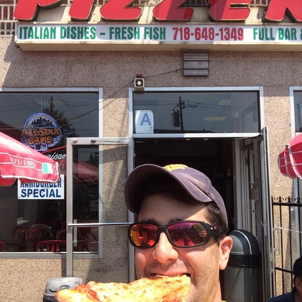 Papa Leone Pizza - Italian Restaurant in Brooklyn