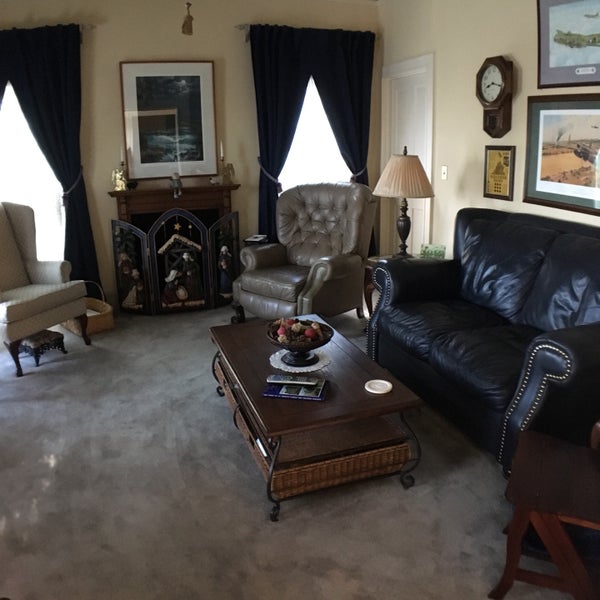 Photos At Red Bluff Cottage Bed Breakfast Montgomery Al