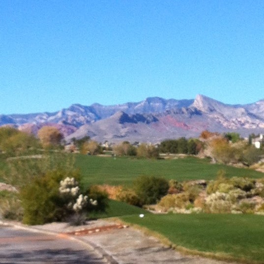 12/8/2012 tarihinde Cindy F.ziyaretçi tarafından Badlands Golf Club'de çekilen fotoğraf