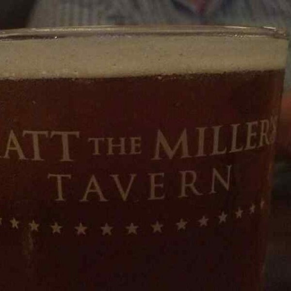 8/29/2013에 Mierdin O.님이 Matt the Miller&#39;s Tavern에서 찍은 사진