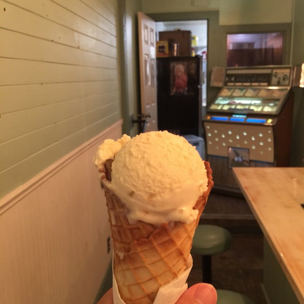 Rhea's Ice Cream Downtown San Marcos 19 tips from 223 visitors