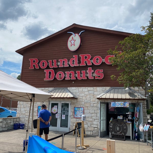 Photo taken at Round Rock Donuts by Jimmy H. on 8/1/2020