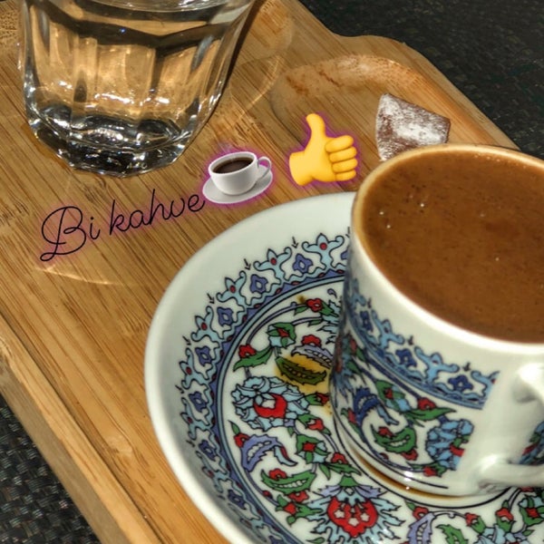 Photo prise au Tuğra Cafe Restaurant par Tuğçe güngörmüş le9/1/2018