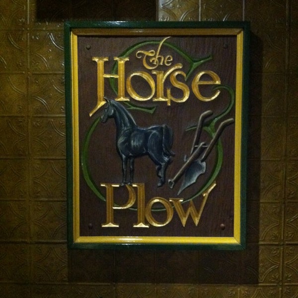 5/22/2013에 Jamie Su님이 Horse &amp; Plow에서 찍은 사진