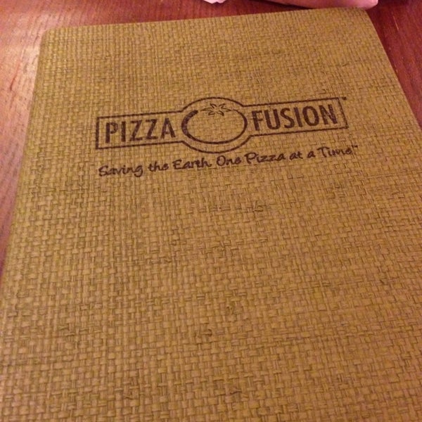 Photo taken at Pizza Fusion by Alex V. on 8/14/2013