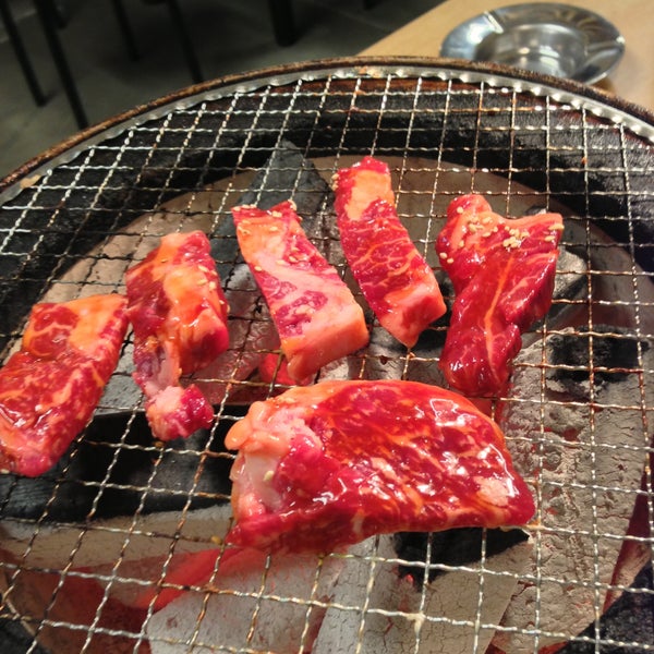 Photos At しちりん焼肉 若葉屋 天満店 11 Visitors