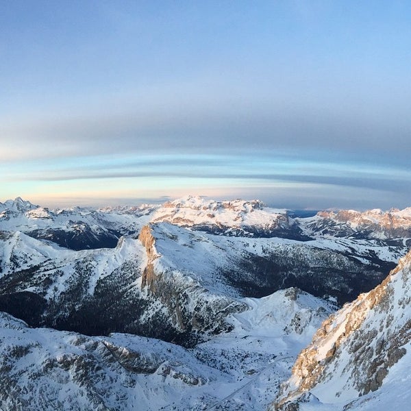 Горная база Рифуджо Лагацуой Rifugio Lagazuoi