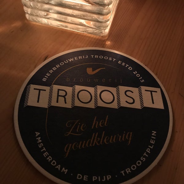 รูปภาพถ่ายที่ Brouwerij Troost โดย mashacloudberry เมื่อ 11/18/2019