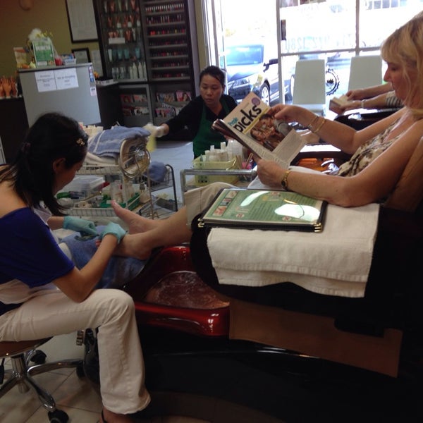 Ritz Nails 1 tip from 57 visitors