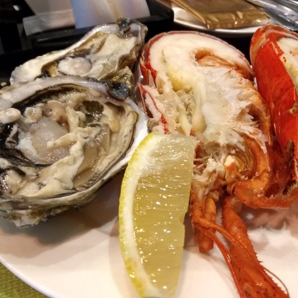 Plate Carlton City Hotel Restaurant In Central Region