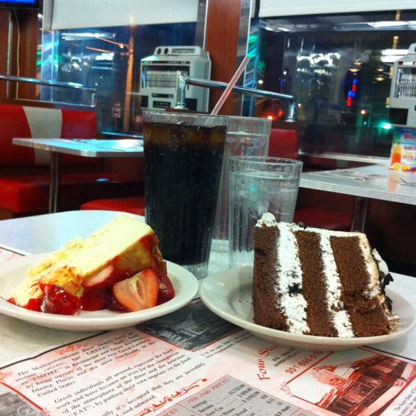 Photo taken at Four Star Diner Union City by Mary P. on 4/22/2014