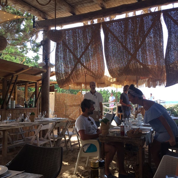 8/30/2017 tarihinde Paul D.ziyaretçi tarafından Beso Beach'de çekilen fotoğraf