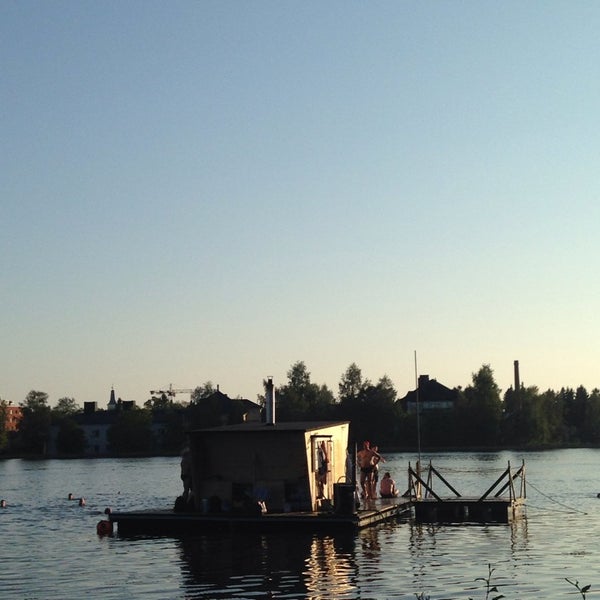 Foto tirada no(a) Oulun Saunalautta - Kesän Sauna por Kimi O. em 8/5/2014